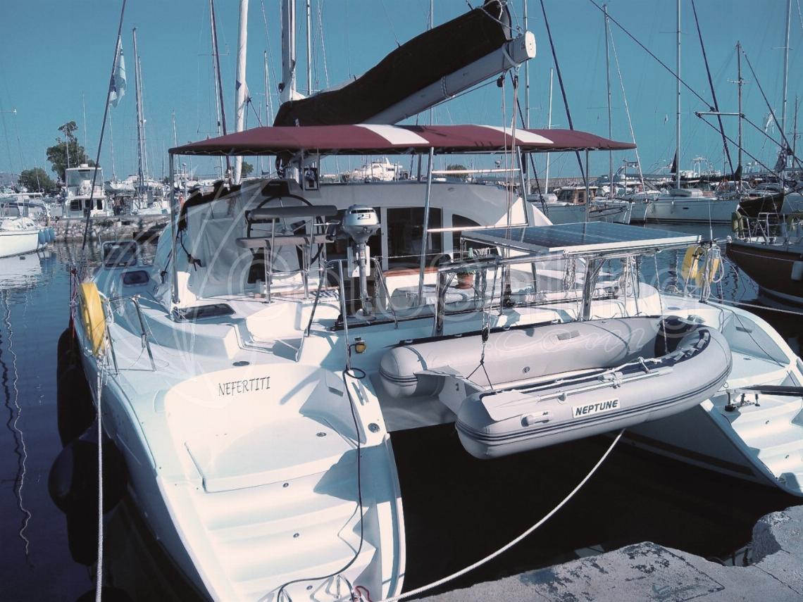 NEFERTITI Lagoon 380 S2