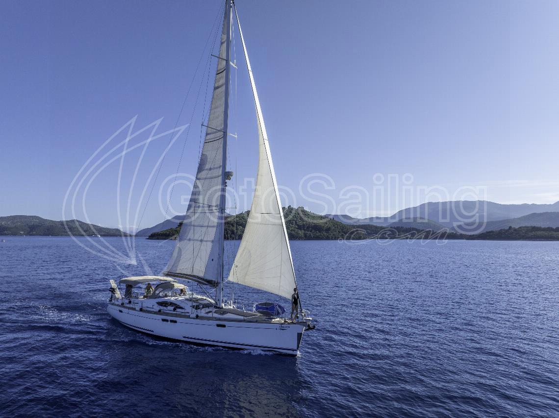 Honey Ryder  Sun Odyssey 54 DS