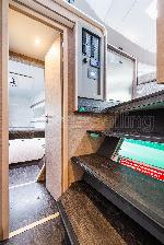 Rih Fountaine Pajot Isla 40