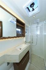 lagoon beneteau lagoon 50 70