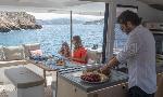HAKUNA MATATA I Fountaine Pajot Astrea 42