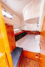 Flinx Bavaria Cruiser 37