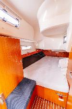 Flinx Bavaria Cruiser 37