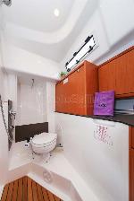 Spirit of Freedom Bavaria Cruiser 34