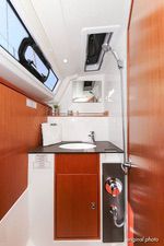 Hang Loose Bavaria Cruiser 37