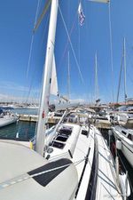 Hang Loose Bavaria Cruiser 37