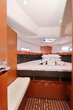 Aquarius Bavaria Cruiser 41