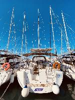 Pura Vida Oceanis 50