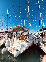 Pura Vida Oceanis 50