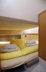 galeon galeon 430 skydeck 13