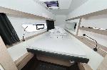 Chilli Fountaine Pajot Isla 40