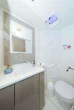 Chilli Fountaine Pajot Isla 40