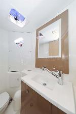 Tu Tamo 2 Fountaine Pajot Lucia 40