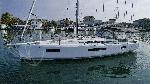 BLACK BIRD Sun Odyssey 440