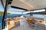 Family 2.0 Fountaine Pajot MY6