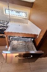 Izzy Sun Odyssey 490