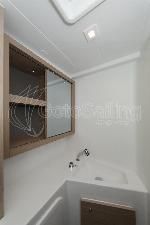 SPERM WHALE Lagoon 42