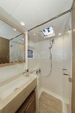 SHIP HAPPENS Lagoon 46