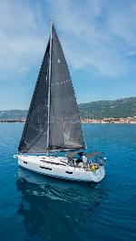 Dreamcatcher Sun Odyssey 440