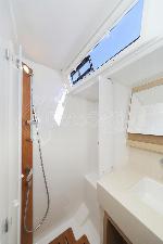 Graceful Dancer Dufour 530