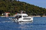 Thunderball Fountaine Pajot MY 37