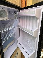 Thunderball Fountaine Pajot MY 37