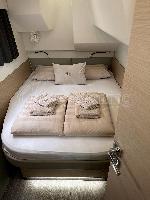 Thunderball Fountaine Pajot MY 37