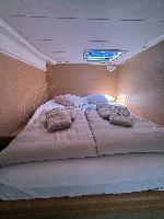 Happiness Lagoon 421