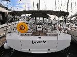 Levente Bavaria C42