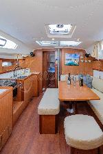 Belamour Oceanis 43