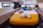 Artemis Fountaine Pajot Isla 40