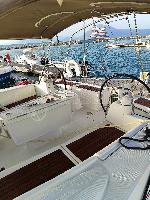 Vanessa M Oceanis 50