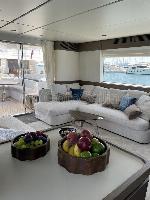 Moon light Azimut Magellano 66