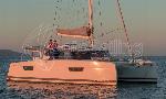 Felis Fountaine Pajot Astrea 42