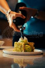 Honeymoon Moon Yacht 65