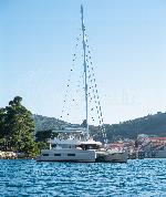 DIAMOND DIVA Oceanis Clipper 411