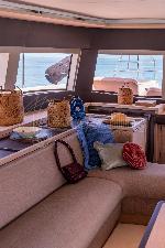 SAILUXE - Gloria Lagoon Sixty 5