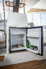 Gentle Giant Fountaine Pajot Aura 51