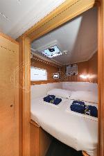 First Choice Lagoon 400 S2