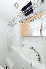 Ladies First Lagoon 400 S2