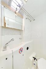 Maja V Lagoon 400 S2