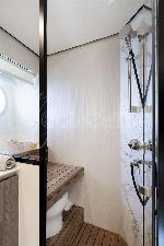 Olivia Azimut Magellano 60