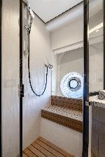 Olivia Azimut Magellano 60