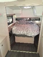 Blue Champagne Fountaine Pajot MY4.S