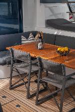 PRINCESS S Lagoon 55