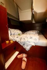 beneteau oceanis 411 13