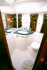 Iraklis Bavaria Cruiser 42