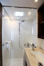 LADY POINT  Lagoon 46