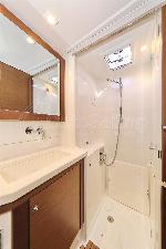 MUST HAVE Lagoon 450