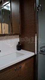 Blue Velvet Lagoon 52